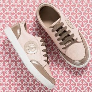 Elephantito Gold and Cream Kids Leather Sneakers